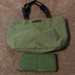 00s Kenneth Cole Reaction Bag & Wallet